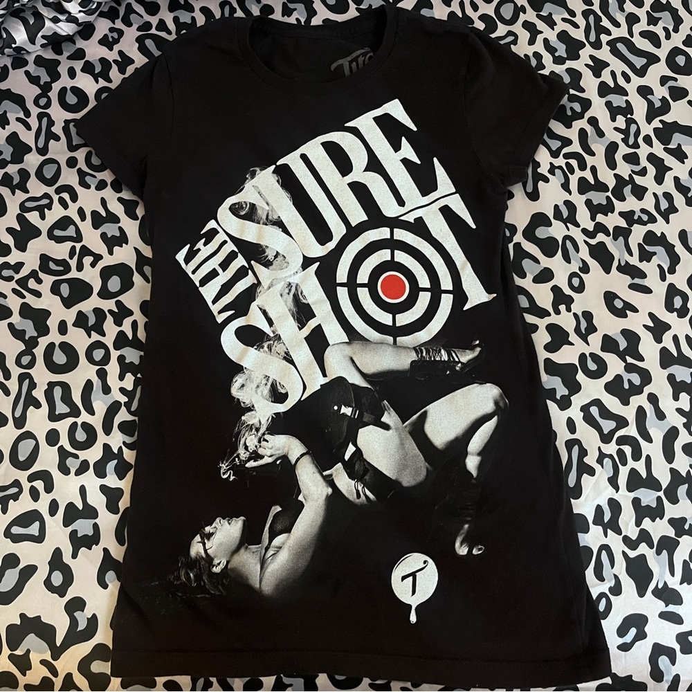 Y2K Womens Fitted The Sure Shot Graphic Tee Shirt